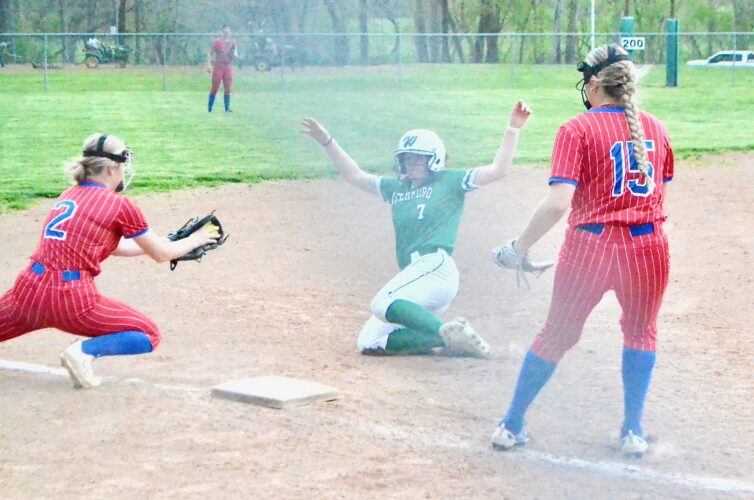 Late Arrival: Bats come alive as Fort Frye defeats Waterford 10-3